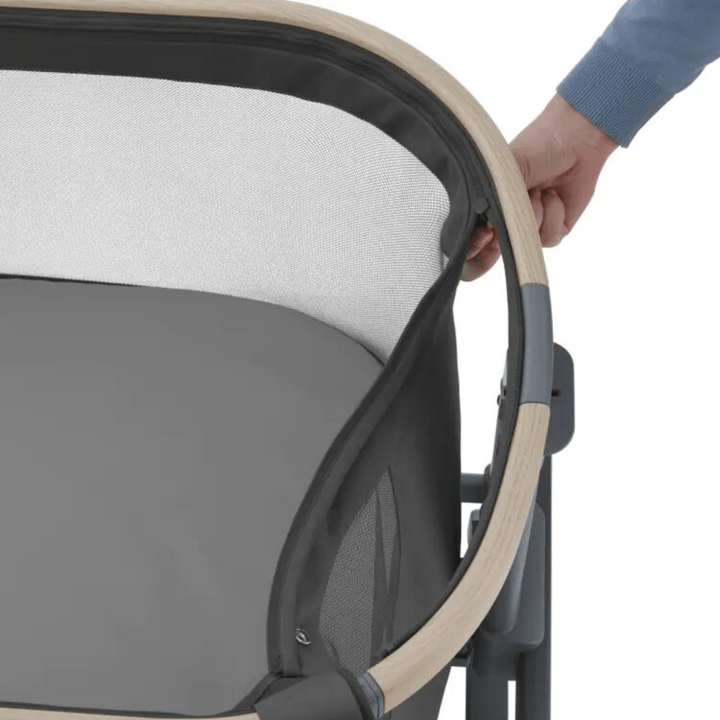 Iora Air - Beyond Graphite Maxi-Cosi